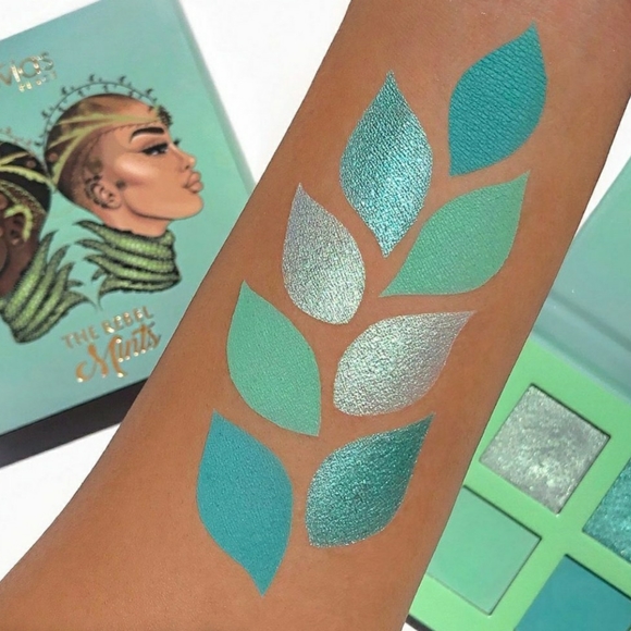 Juvia's Place The Rebel Quads - Mints Eyeshadow - Picture 5 of 8